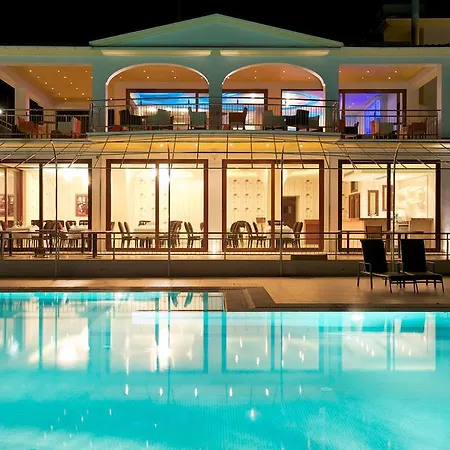 Odyssey Hotel & Spa 4*