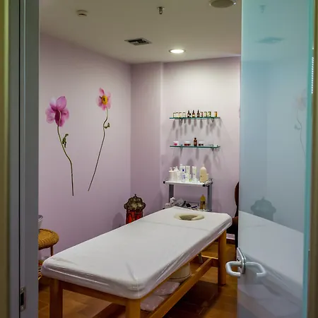 Odyssey Hotel & Spa 4* Айя-Евфимия